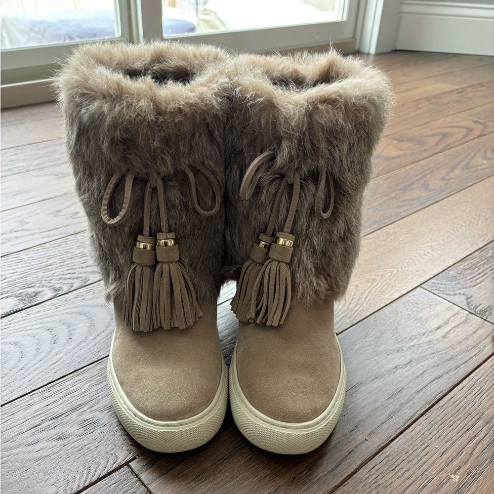 Tory Burch Angelica boot